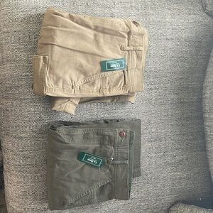 NWT Men’s LL Bean set of 2 Beanflex Canvas cargo pants